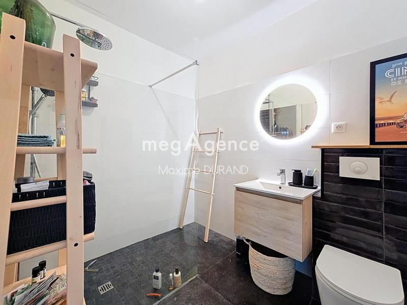 Maison - 273 m² - 10 pièces