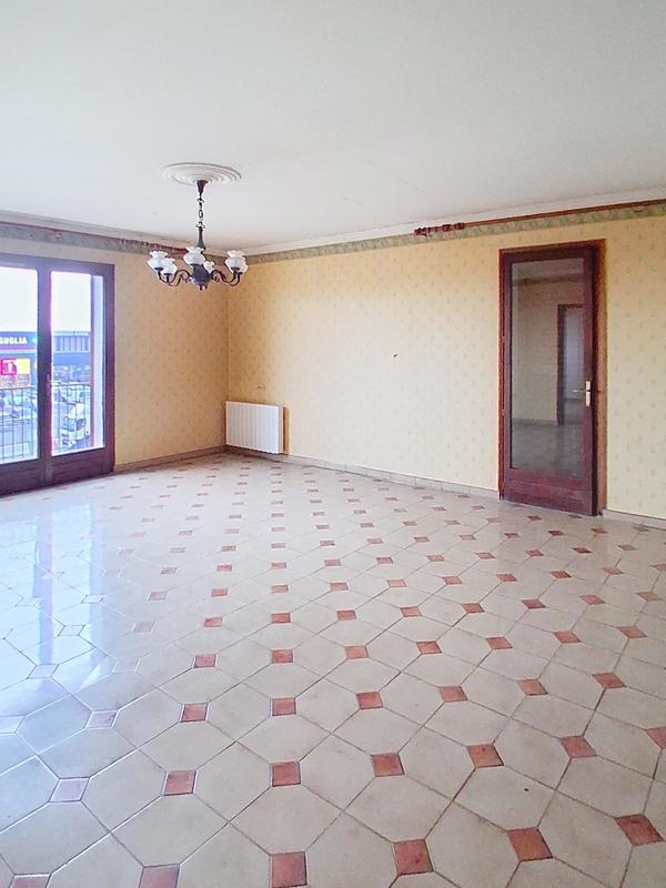 Appartement - 140 m² - 4 pièces