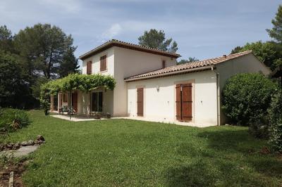 Villa - 251 m² - 5 pièces