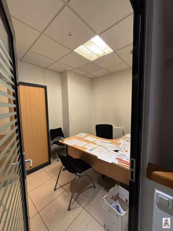 Local d'activités - 175 m²