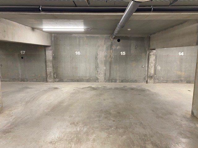 Parking / Garage - 10 m²