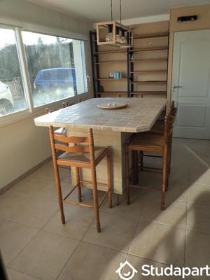 Appartement - 80 m² - 4 pièces