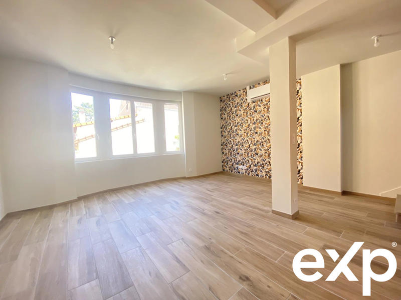 Maison - 88 m² - 3 pièces