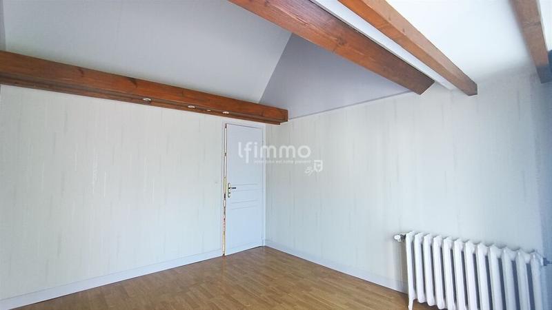 Maison - 102 m² - 5 pièces