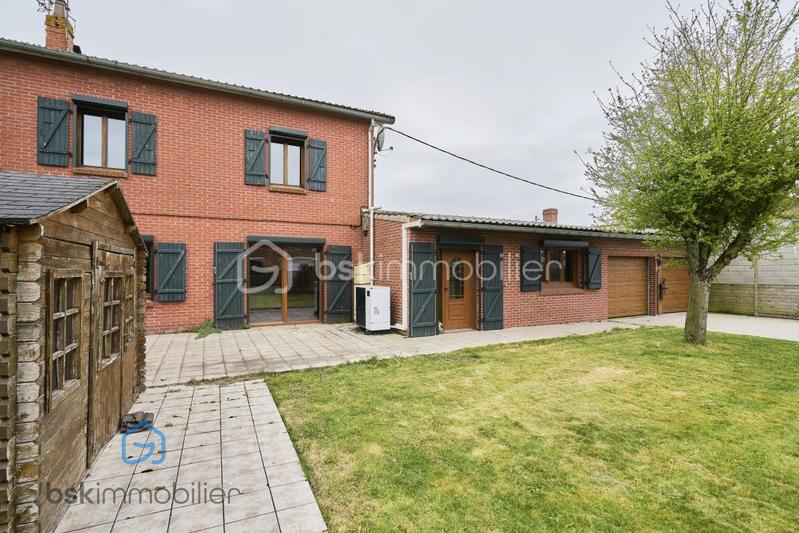 Maison de village - 100 m² - 4 pièces