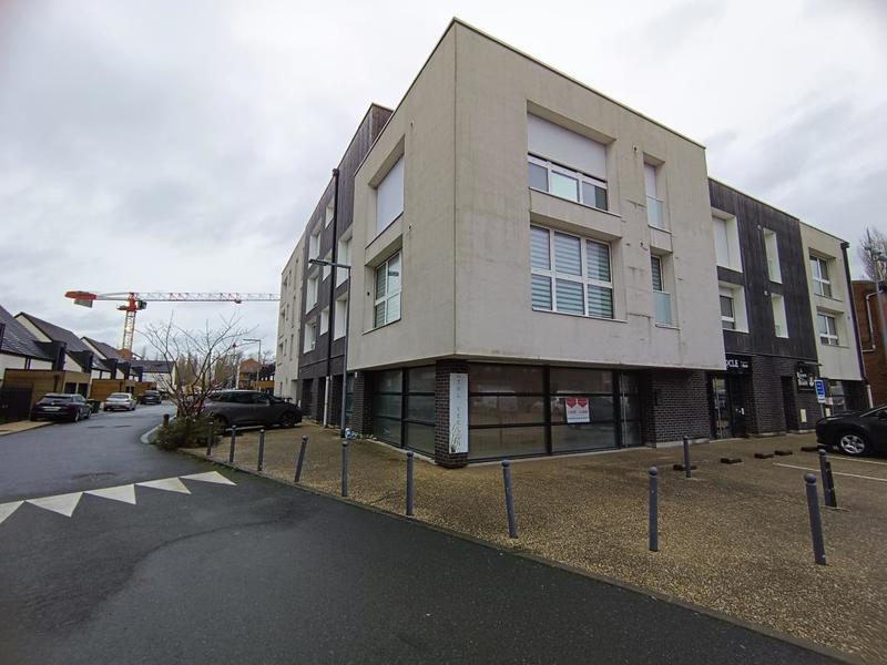 Local commercial - 108 m²