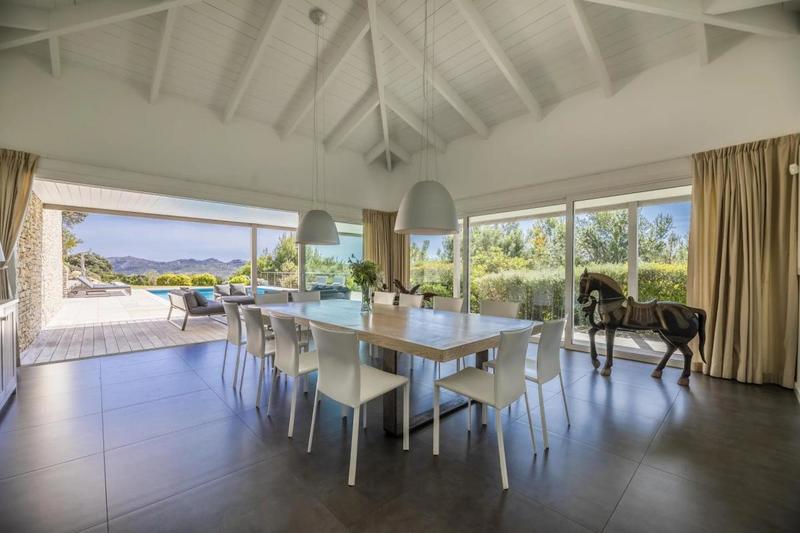 Propriété - 466 m² - 11 pièces