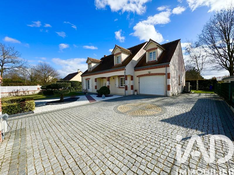 Maison - 180 m² - 7 pièces