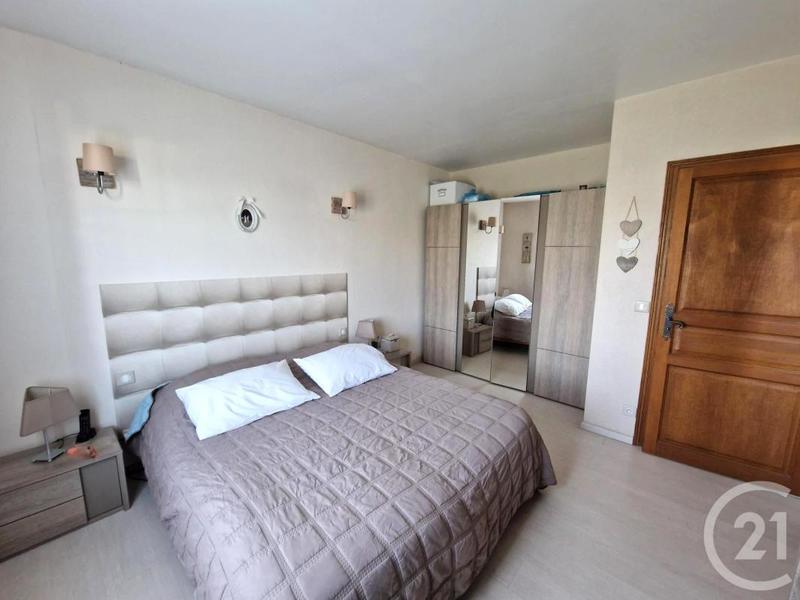 Maison - 153 m² - 6 pièces