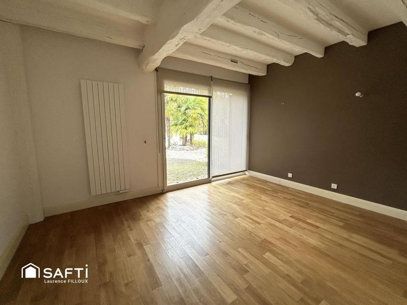 Maison - 280 m² - 11 pièces