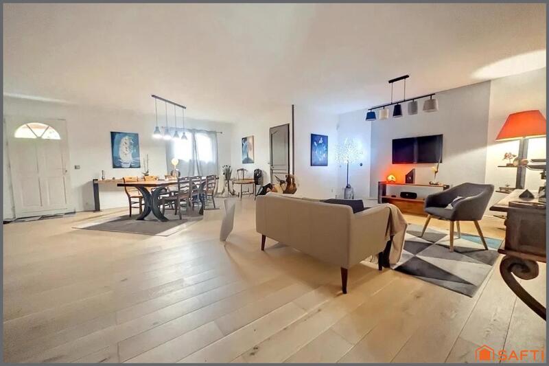 Maison - 157 m² - 6 pièces