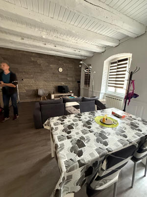 Maison - 114 m² - 6 pièces