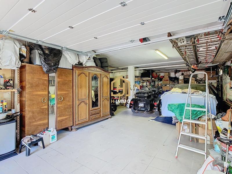 Maison - 290 m² - 8 pièces