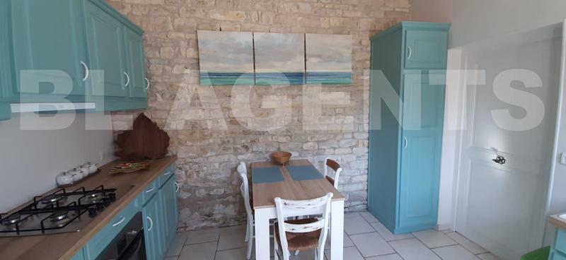 Propriété - 150 m² - 8 pièces