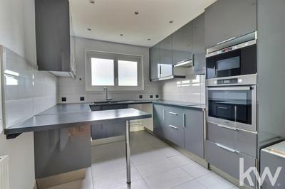 Appartement - 88 m² - 5 pièces