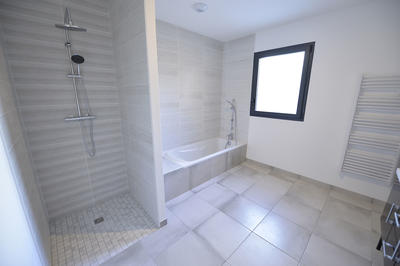 Maison - 132 m² - 5 pièces