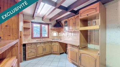 Maison - 140 m² - 5 pièces