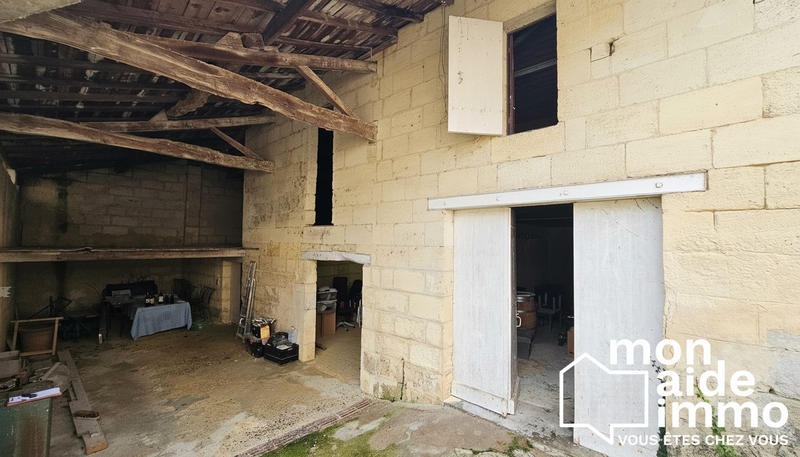 Maison - 158 m² - 1 pièce