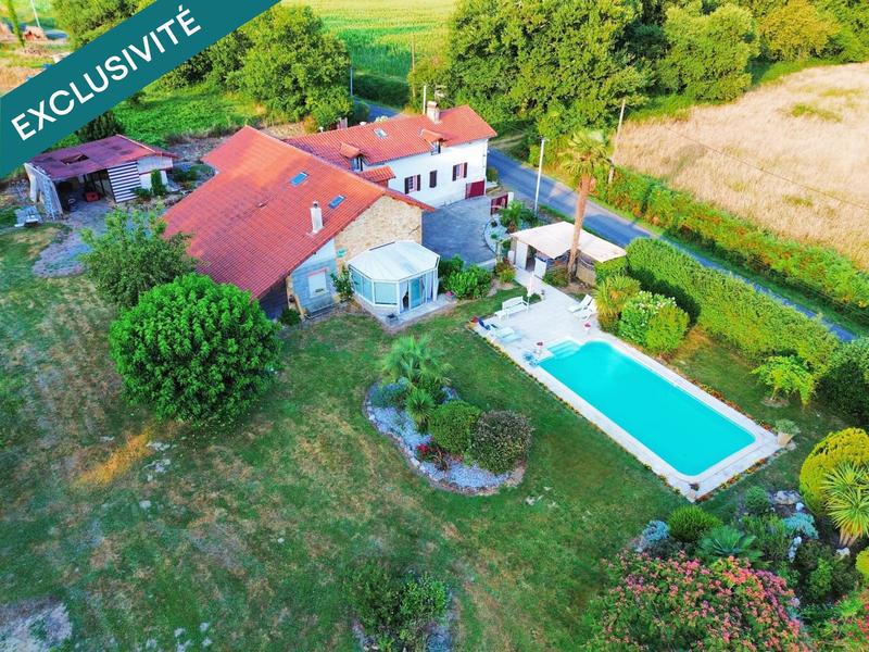 Maison - 347 m² - 16 pièces