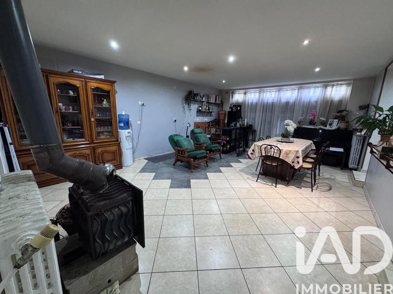 Maison - 159 m² - 6 pièces