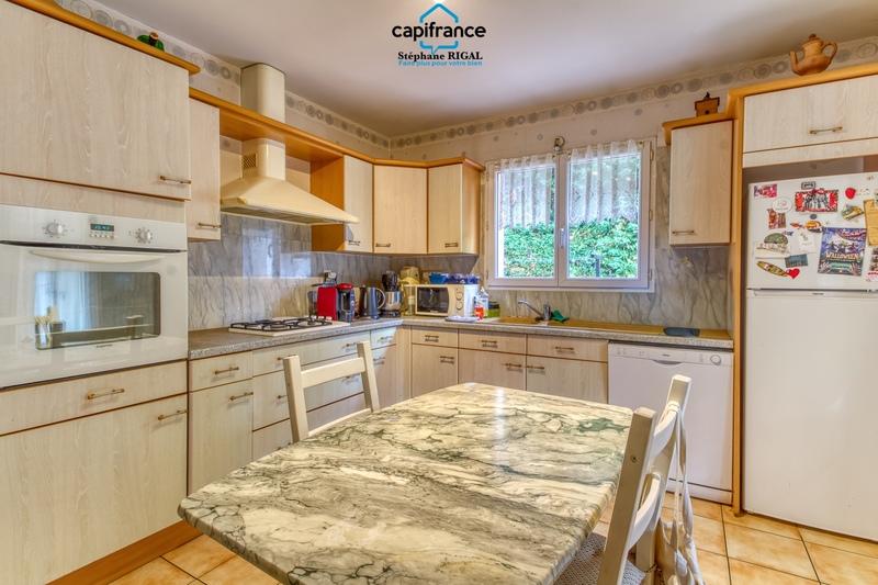 Maison - 105 m² - 5 pièces