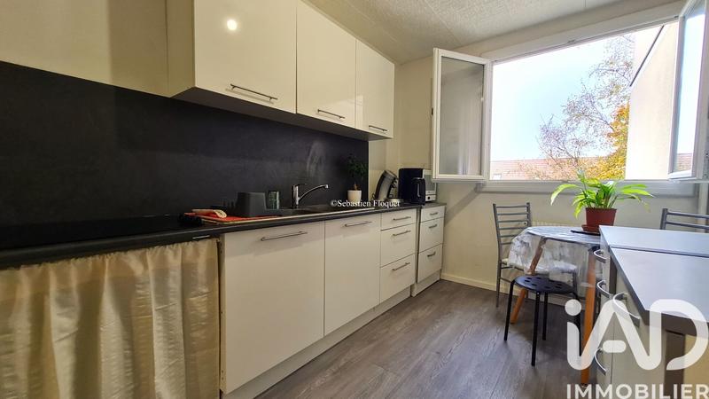 Appartement - 90 m² - 5 pièces
