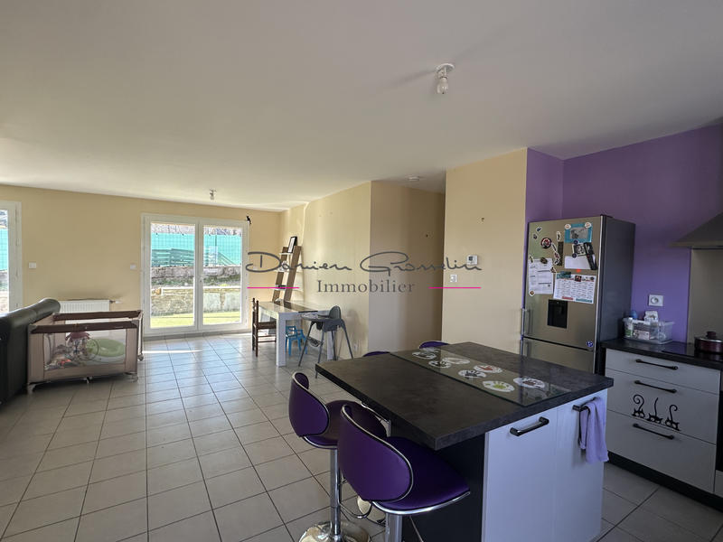 Maison - 80 m² - 4 pièces