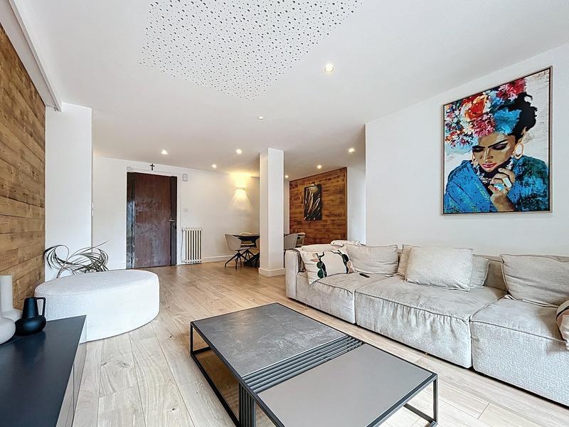 Appartement - 97 m² - 4 pièces