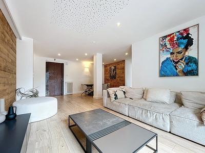 Appartement - 97 m² - 4 pièces