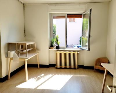 Fonds de commerce - 220 m²