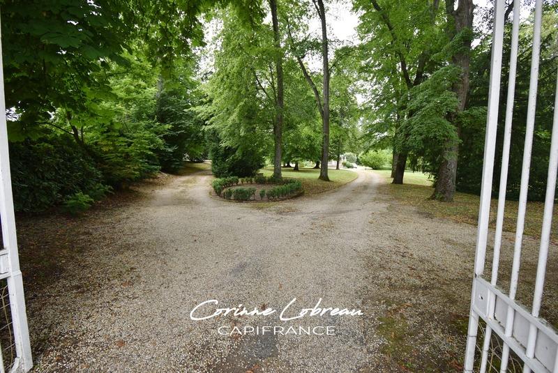 Appartement - 99 m² - 4 pièces