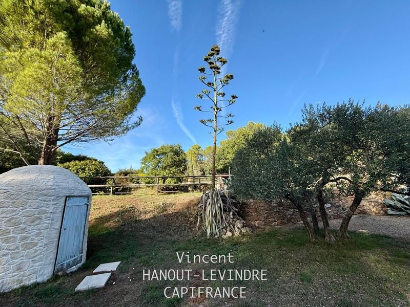 Maison - 314 m² - 11 pièces