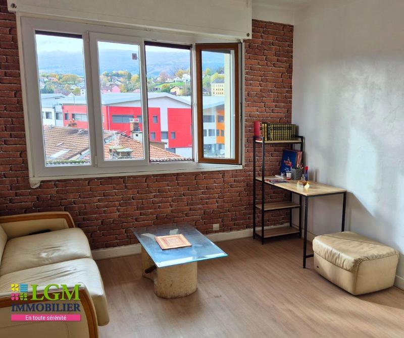 Appartement - 107 m² - 5 pièces