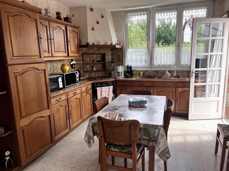 Maison - 141 m² - 7 pièces