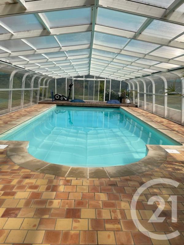 Maison de maîtres - 255 m² - 11 pièces