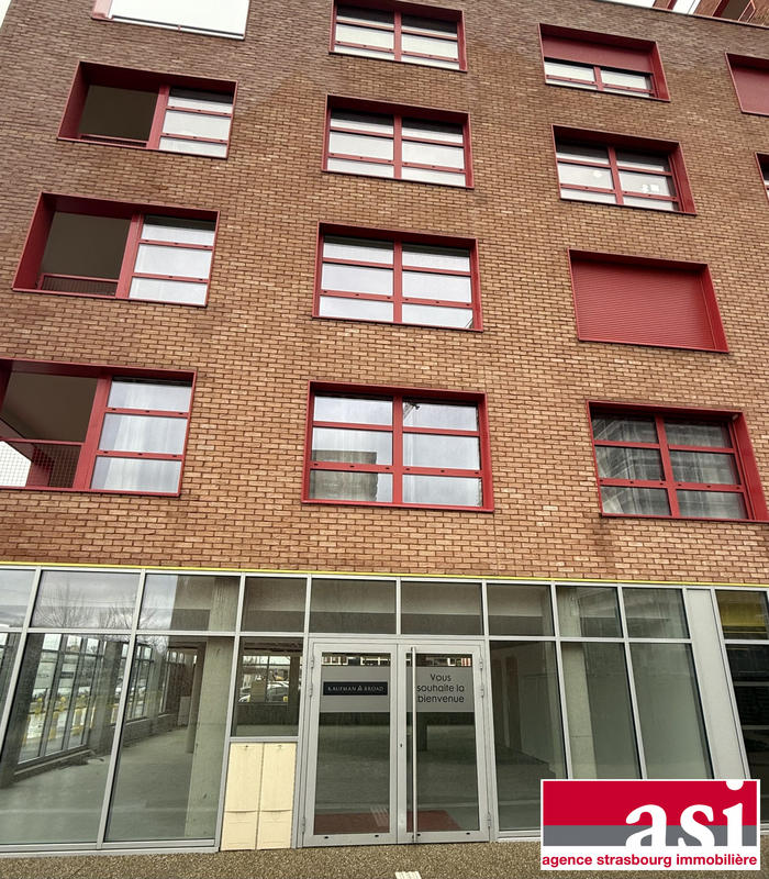 Local commercial - 228 m²