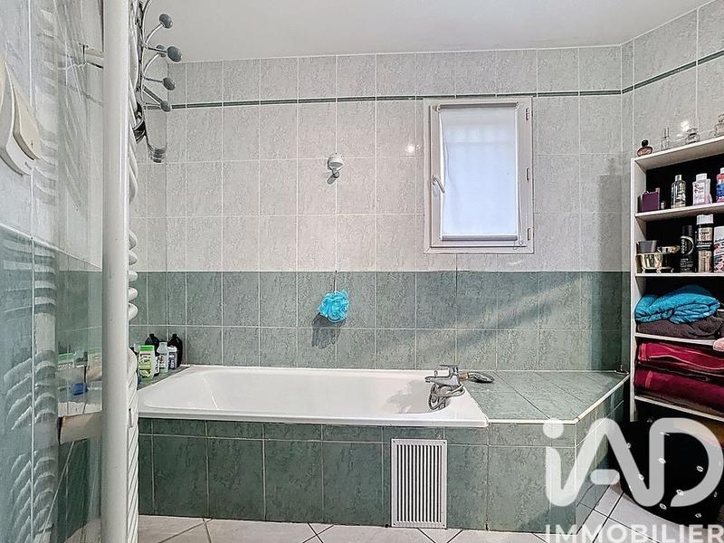 Maison - 117 m² - 6 pièces