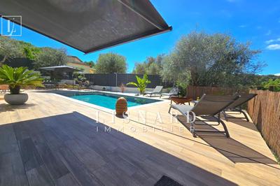 Maison - 145 m² - 4 pièces