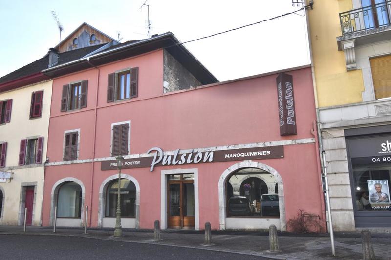 Immeuble - 197 m² - 5 pièces