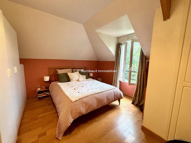 Maison - 183 m² - 7 pièces