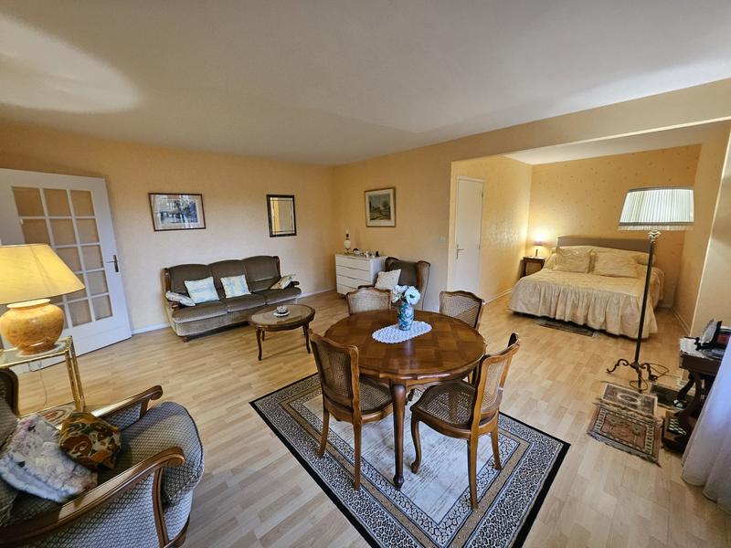 Appartement - 49 m² - 1 pièce