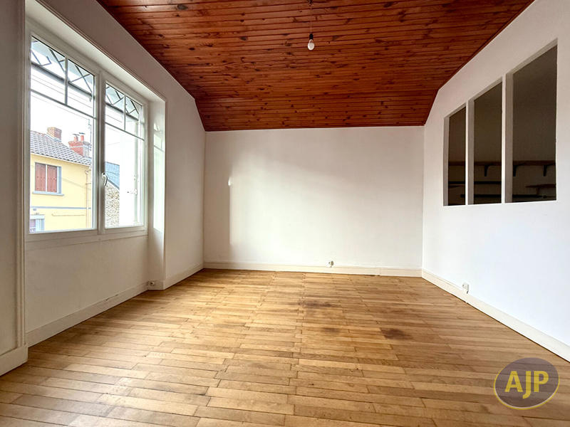 Maison - 123 m² - 6 pièces