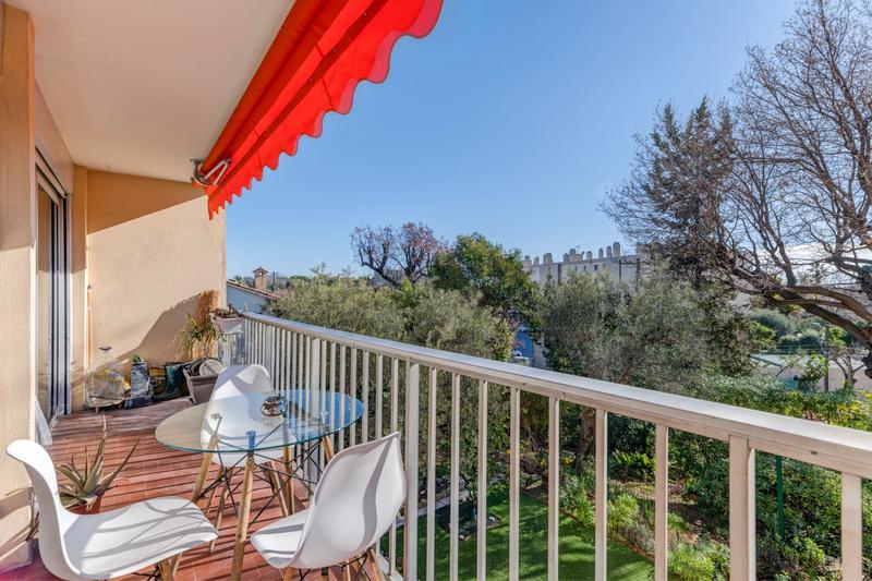 Appartement - 61 m² - 3 pièces