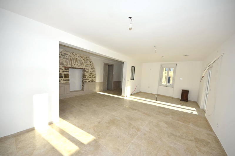 Maison - 193 m² - 6 pièces