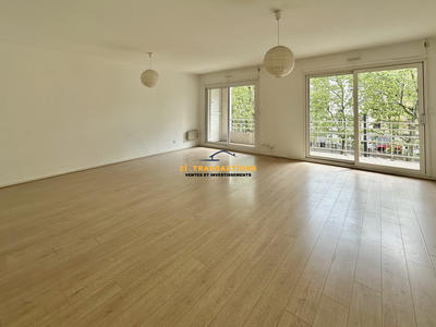 Appartement - 108 m² - 3 pièces