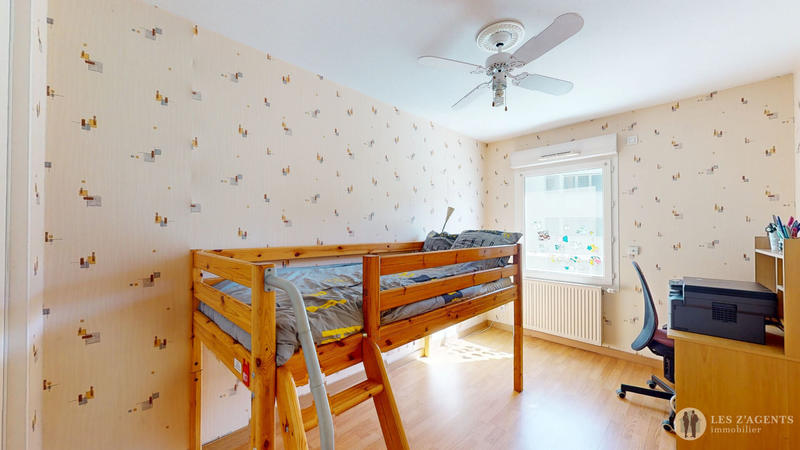 Appartement - 82 m² - 4 pièces