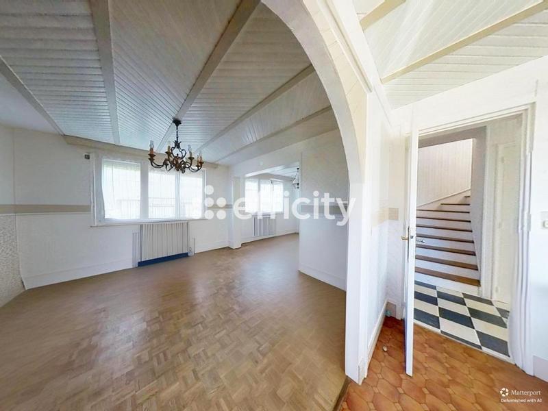 Maison - 103 m² - 6 pièces