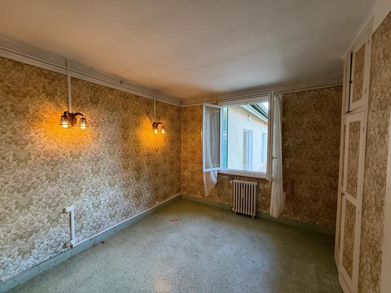 Maison - 165 m² - 6 pièces