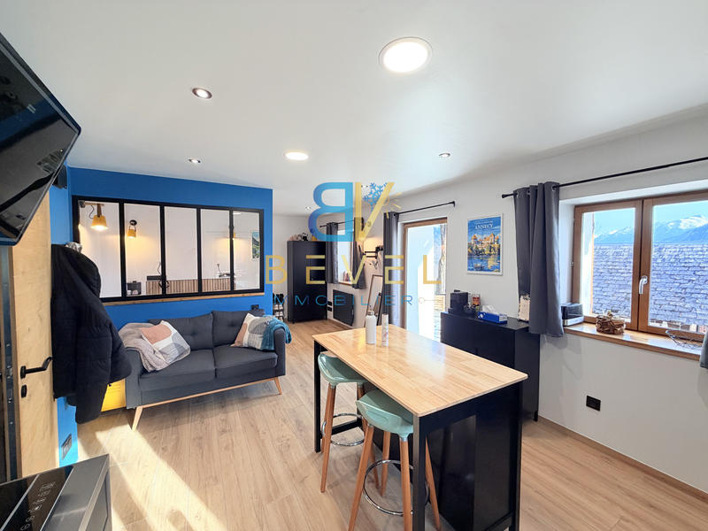 Châlet - 193 m² - 8 pièces