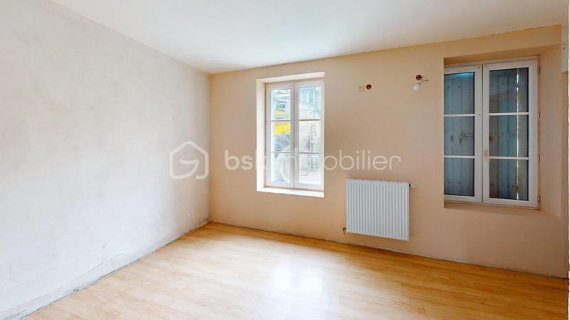 Immeuble - 167 m² - 20 pièces